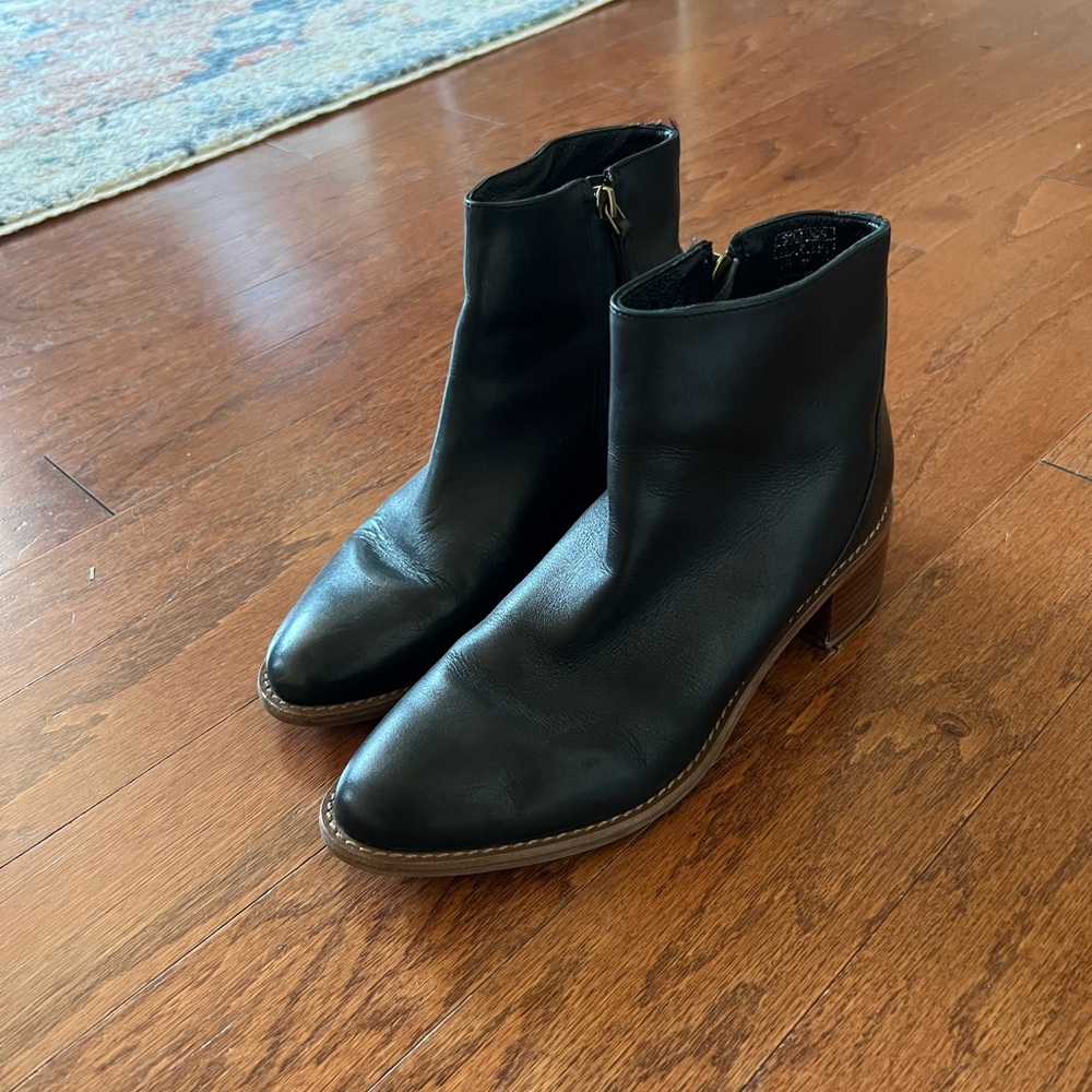 Soludos Boots